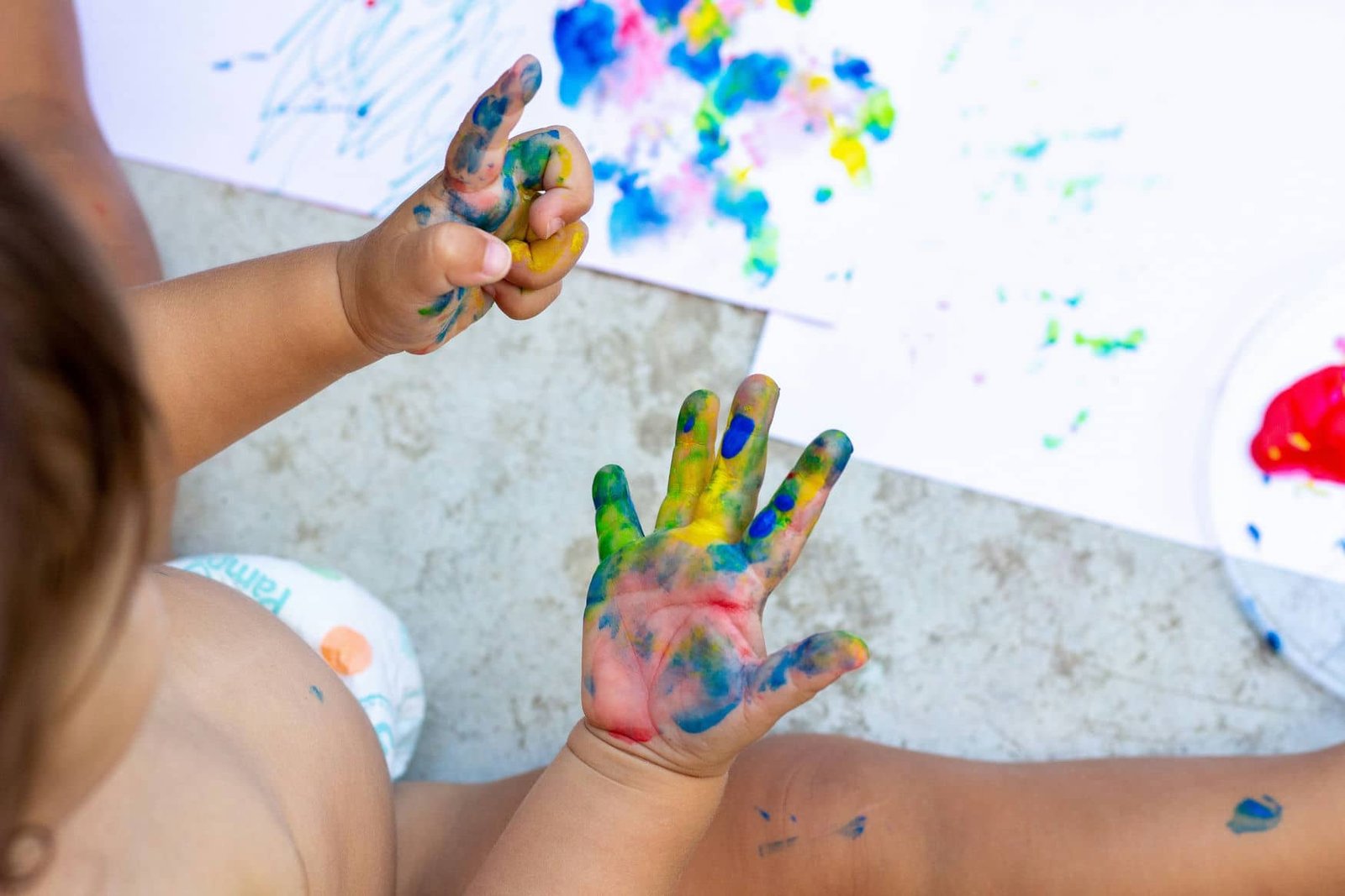 ENGAGING MINDS: THE POWER OF SENSORY BINS.